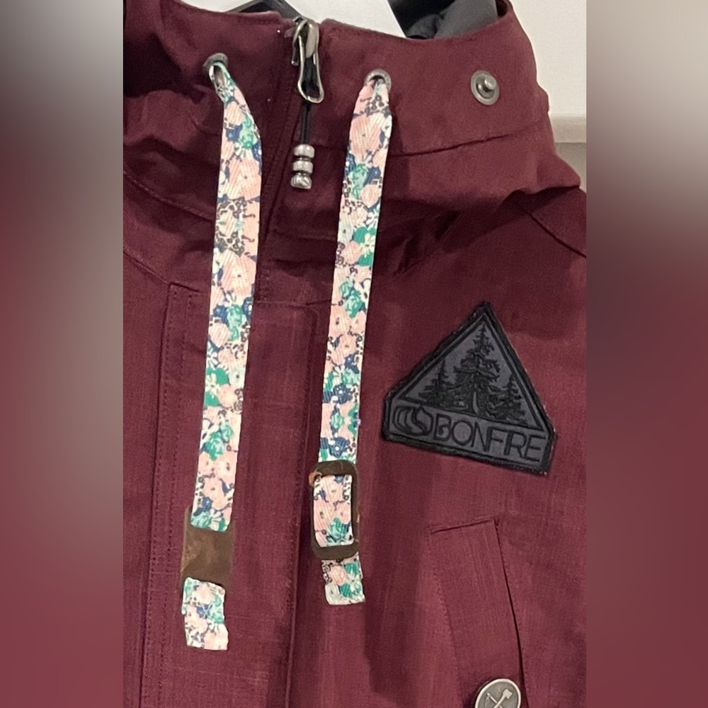 Limited Edition Bonfire Snowboard Jacket Women’s